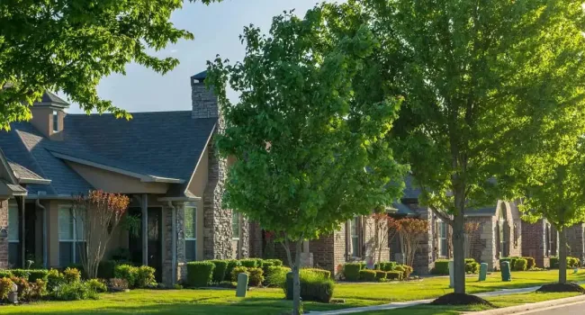 banner-street-of-a-neighborhood-view_copy